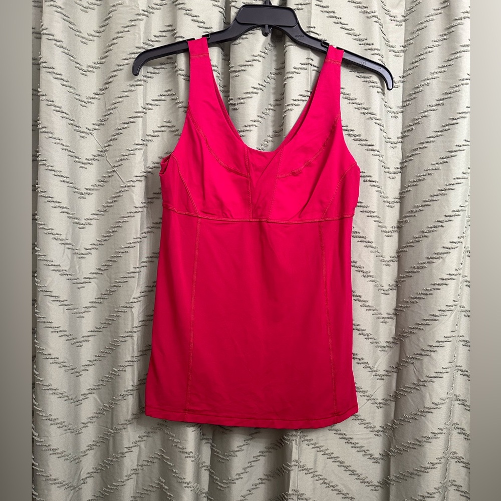 Lululemon tank top workout tank Burgundy maroon color size 12